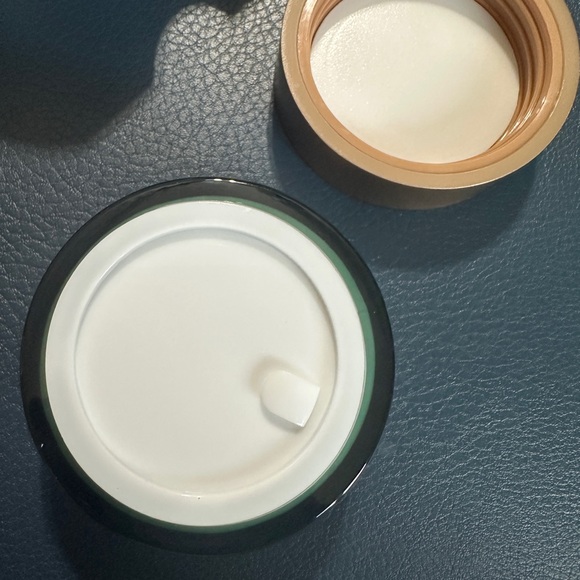 Biossance squalane and probiotic gel moisturizer new in box 50 ml - Picture 6 of 8